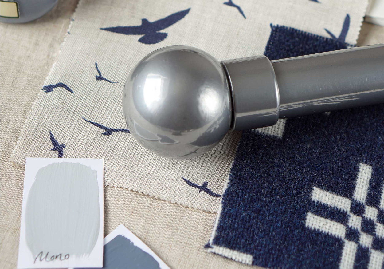 chrome 32mm curtain pole